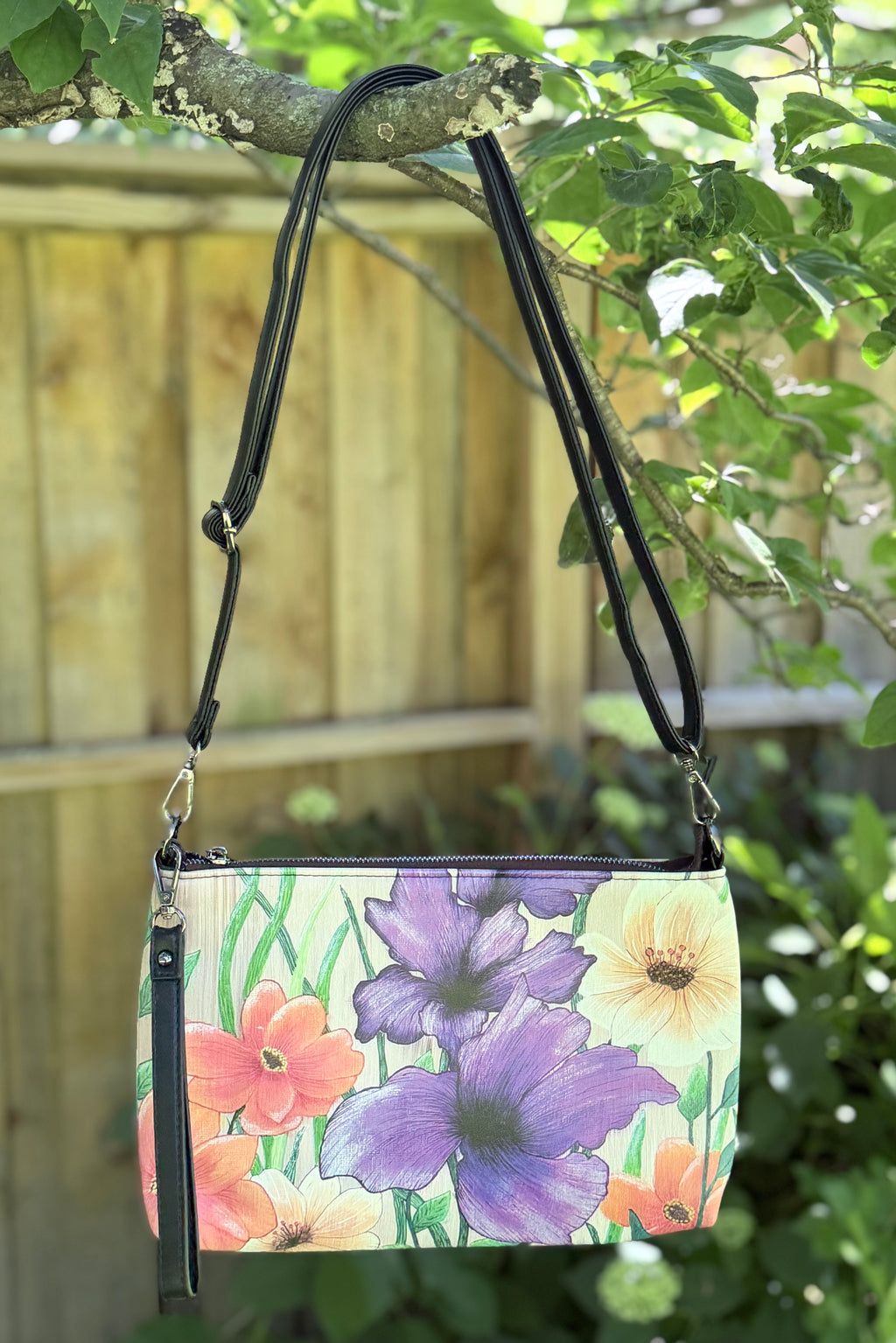 Nike - Crossbody Bag *Limited Edition*